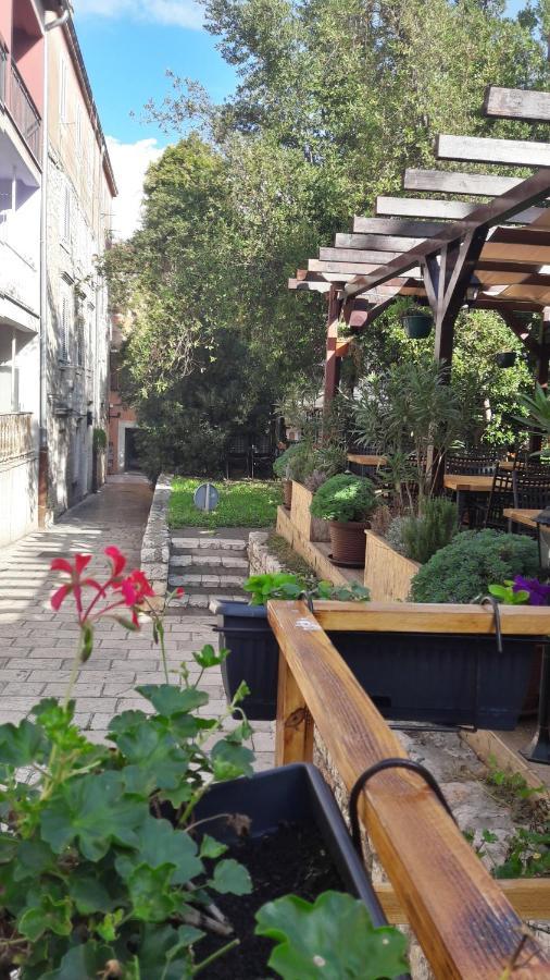 Viatorem Zadar Bagian luar foto