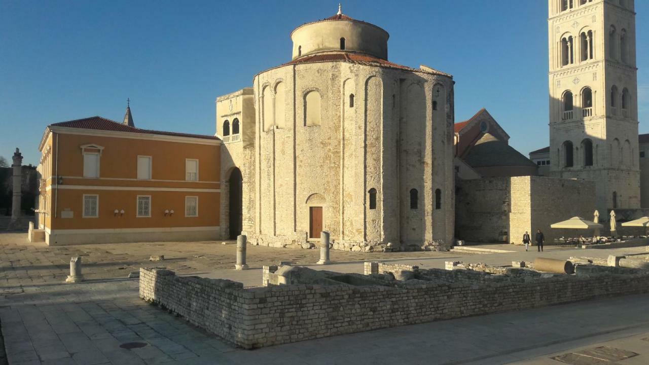 Viatorem Zadar Bagian luar foto